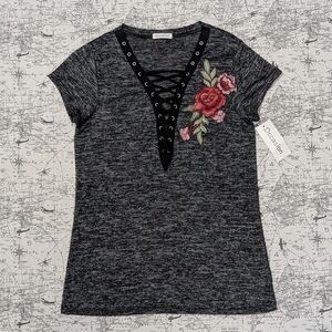 NWT Occasion Heathered Black Lace-Up Tee with Red Floral Accent Size XL